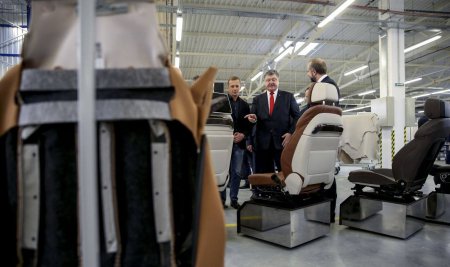 В Львовской области открыли завод по производству комплектующих для Audi и BMW