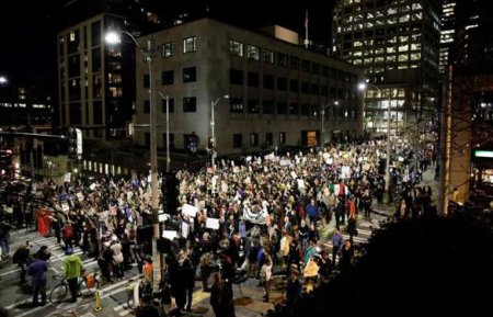 В США протестуют против Трампа