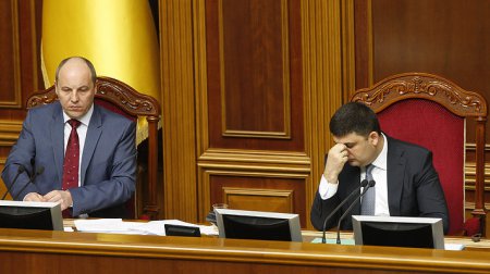 В Украине растет недовольство работой власти