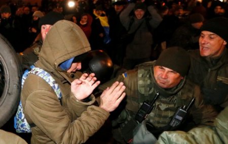 Столкновения на Майдане в третью годовщину Революции Достоинства 