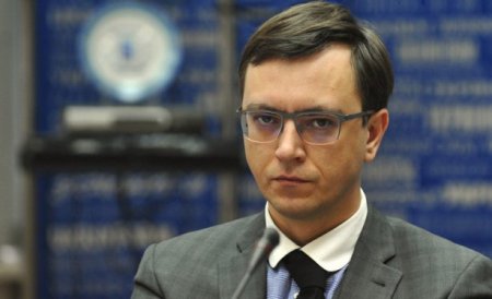 Сколько заработал министр Владимир Омелян