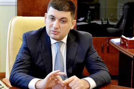 Обнародованы зарплаты премьера и вице-премьера Украины