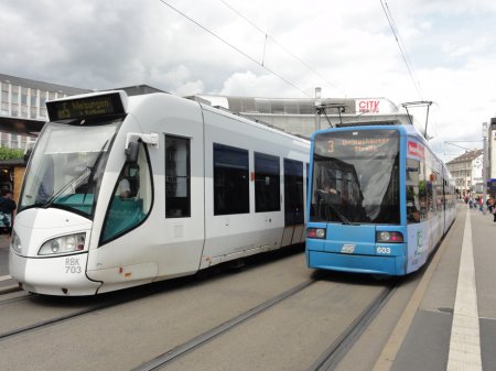 В Киеве на Троещину запустят новый вид транспорта