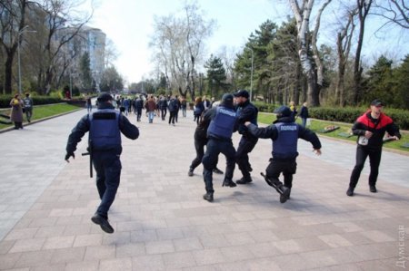 Радикалы затеяли драку в Одессе 