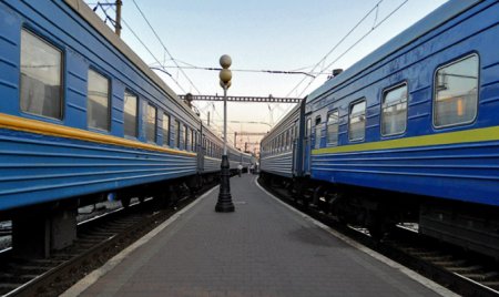 «Укрзализныця» запустила дополнительные поезда