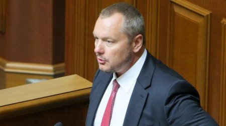 ВАСУ отказался приостановить действие указа Порошенко по Артеменко