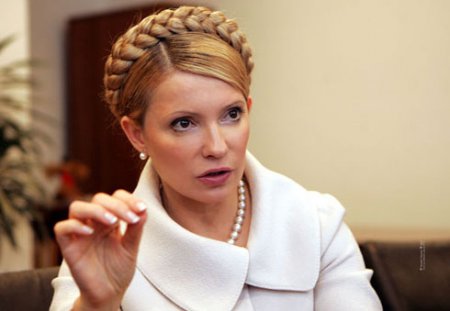 Тимошенко не собирается идти на слушания по контракту с РФ