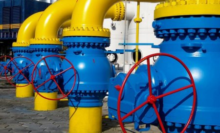 Украина почти наполовину пополнила запасы газа