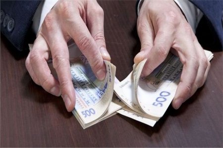 Украинцы не верят, что Гройсман преодолеет коррупцию