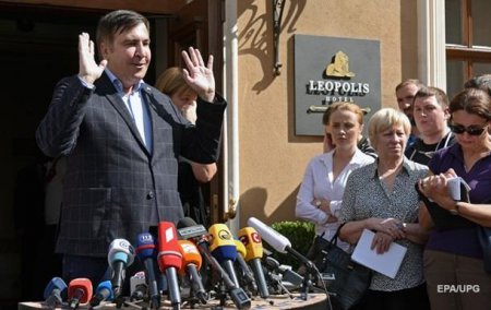 Саакашвили поддержал инициативу о роспуске Рады и законе об импичменте
