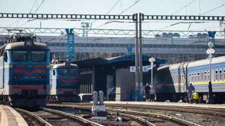 В Украине назначили дополнительные поезда на новогодние праздники