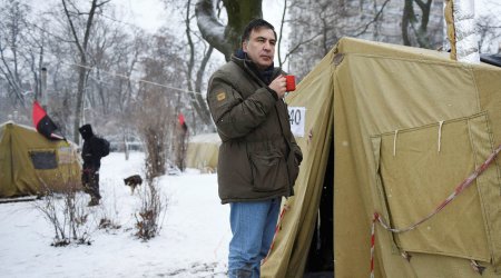 Саакашвили якобы в палатке, но его не видели