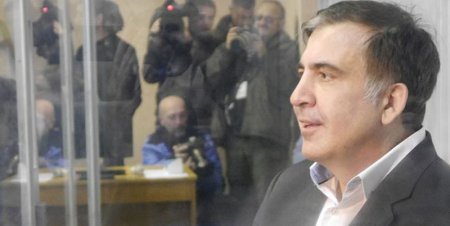 Саакашвили избирают меру пресечения. Онлайн