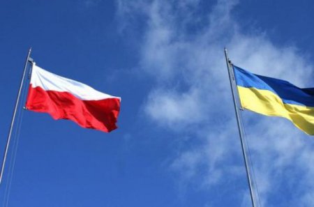 Польша приняла решение упростить трудоустройство украинцев