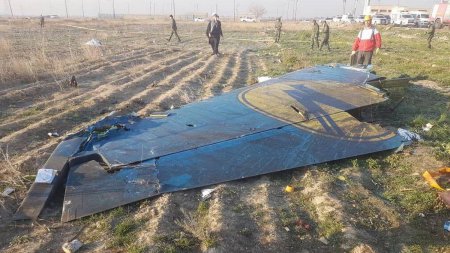 Зеленский поручил начать уголовное производство из-за разбившегося самолета в Тегеране