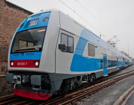 Укзализниця показала новые поезда «Skoda»