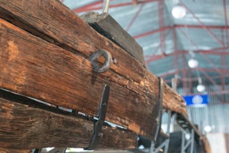 В Запорожье отреставрировали казацкий корабль