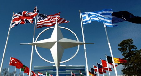 НАТО: Мы никогда не признаем аннексию Крыма