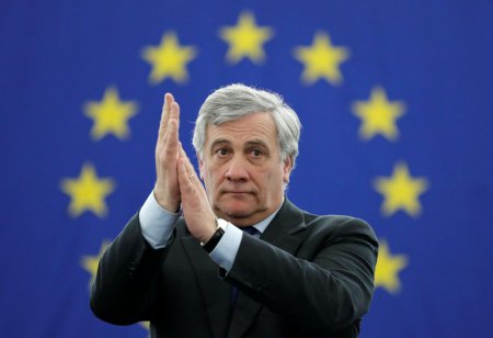 Президент Европарламента поздравил украинцев с "историческим решением" по безвизу 