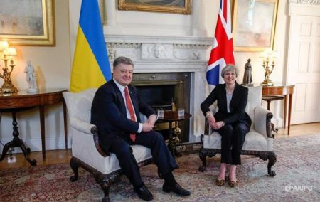 У Порошенко состоялась встреча с премьером Британии