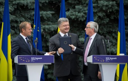 Порошенко доволен результатами саммита Украина-ЕС