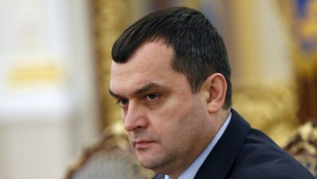 Арестовано все имущество экс-главы МВД Захарченко
