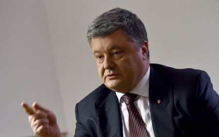 Порошенко уверяет, что делает все, чтобы на Донбассе были миротворцы