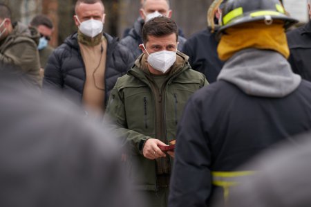 Вы наши настоящие герои – Президент во время общения со спасателями